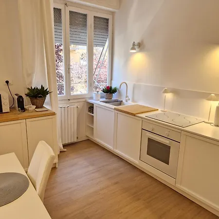 La Casa Bianca Di Jo La Spezia