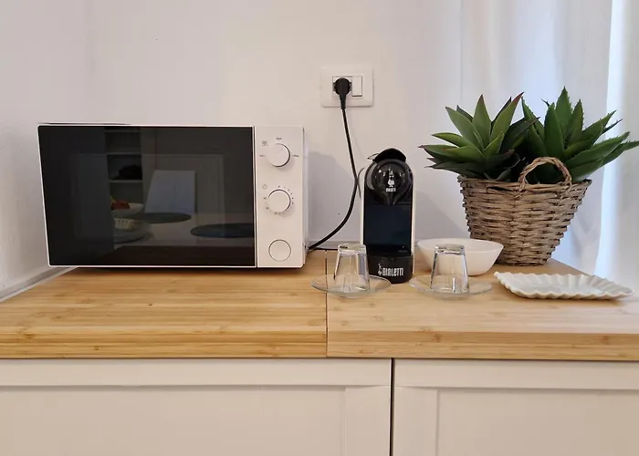 La Casa Bianca Di Jo Apartment *